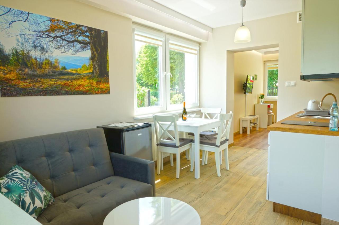 Nad Stawem Apartment อุสทรอน ภายนอก รูปภาพ
