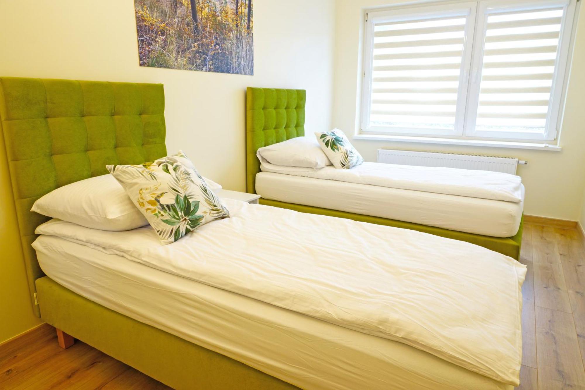 Nad Stawem Apartment อุสทรอน ห้อง รูปภาพ