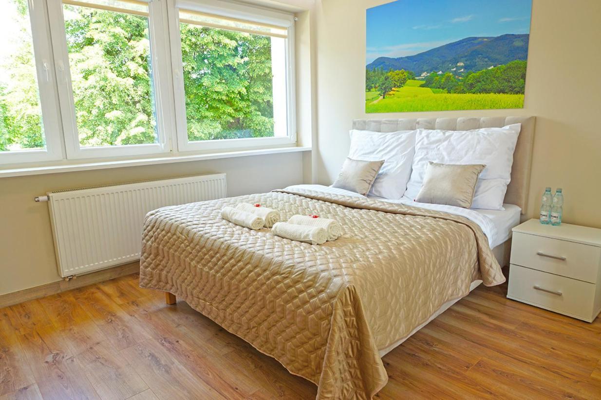 Nad Stawem Apartment อุสทรอน ห้อง รูปภาพ